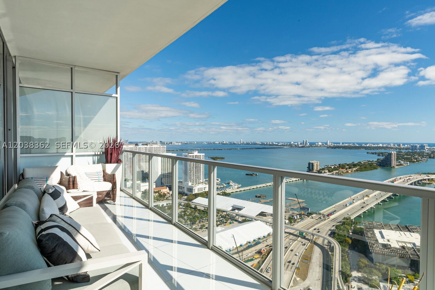 1100 Biscayne Blvd #4103, Miami FL 33132