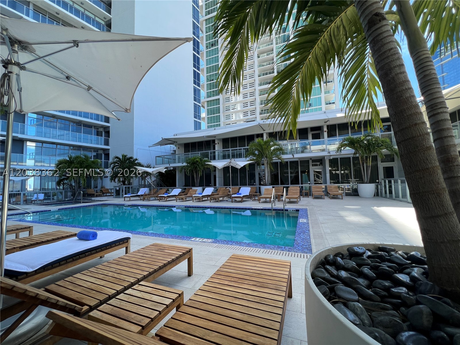 1100 Biscayne Blvd #4103, Miami FL 33132