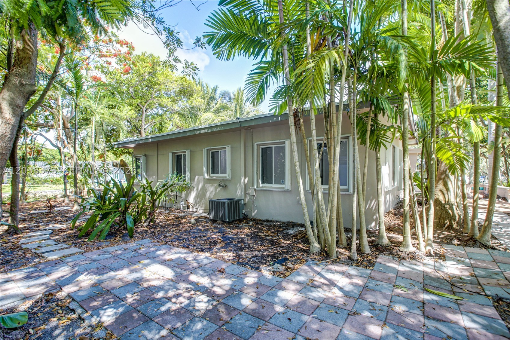 616 SW 11th Ct, Fort Lauderdale FL 33315