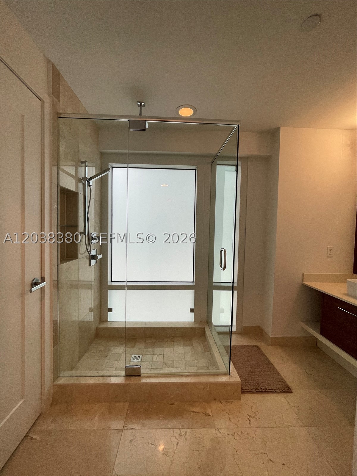 601 NE 27th St #201, Miami FL 33137