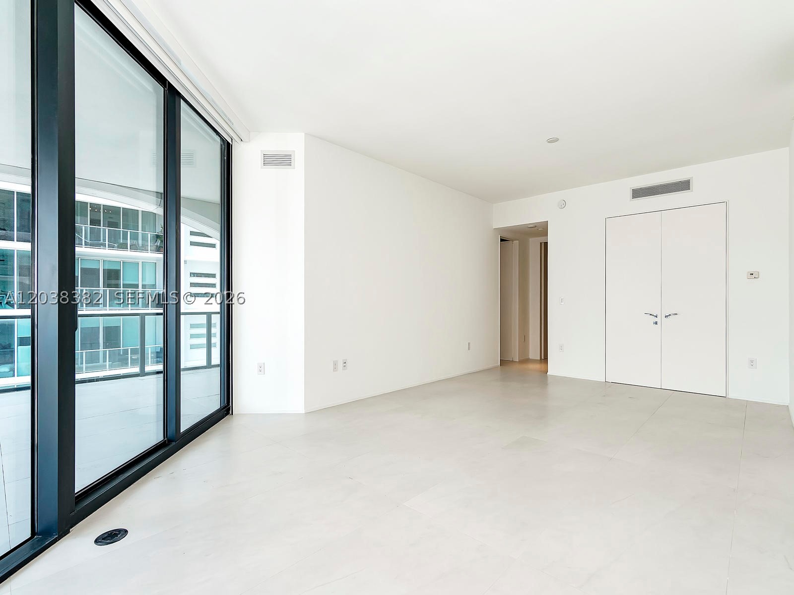 1000 Biscayne Blvd #2002, Miami FL 33132