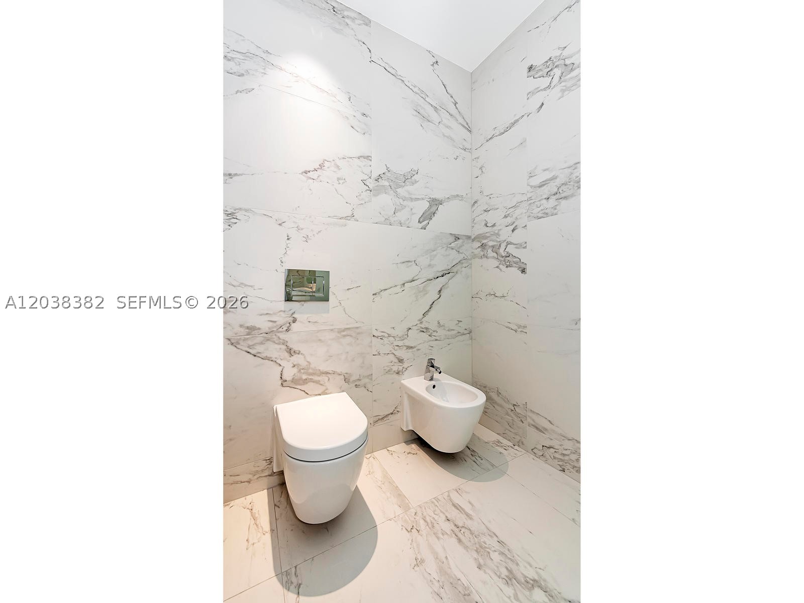 1000 Biscayne Blvd #2002, Miami FL 33132