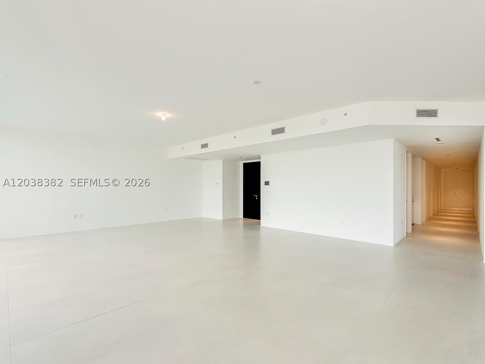 1000 Biscayne Blvd #2002, Miami FL 33132