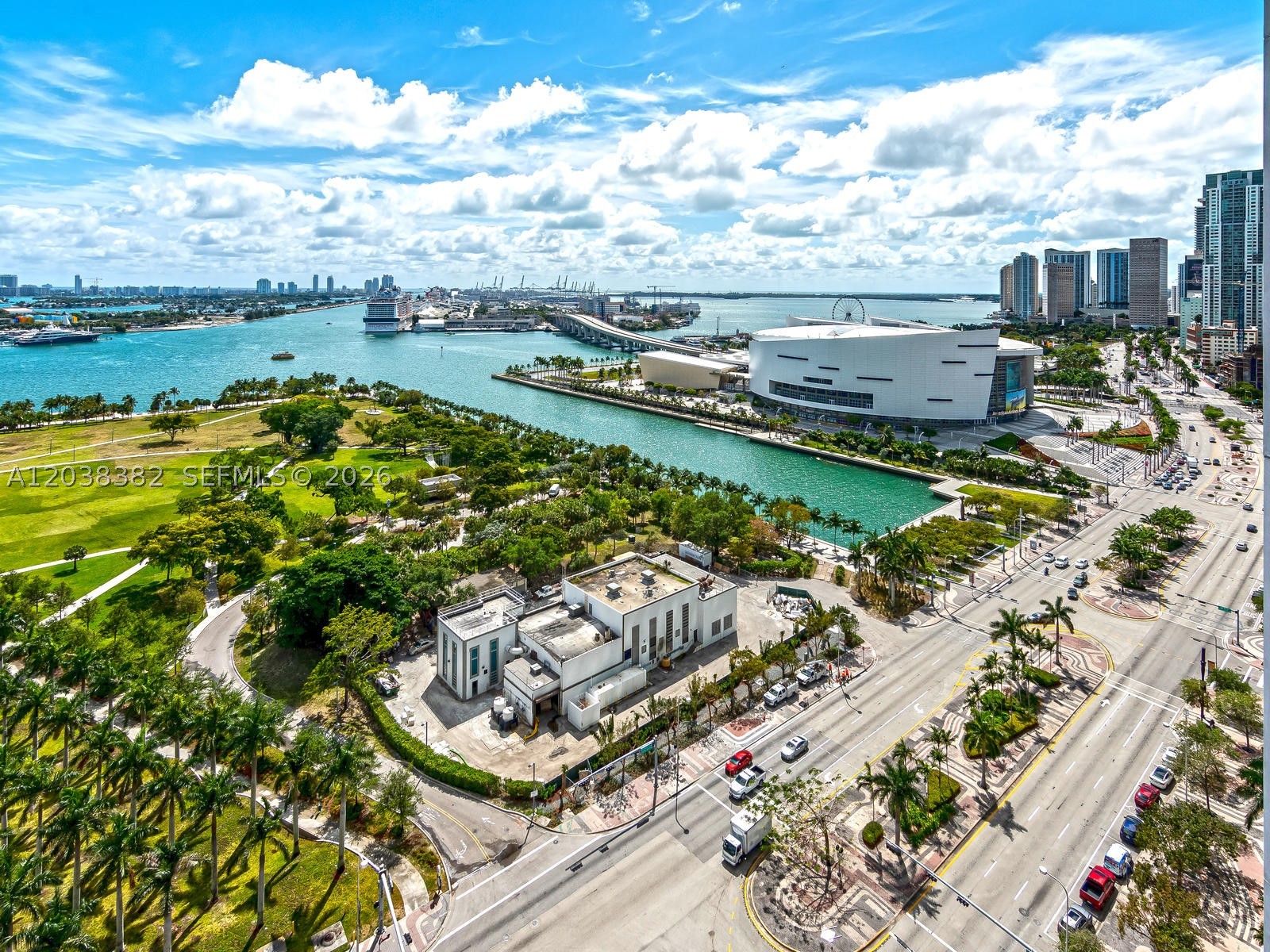 1000 Biscayne Blvd #2002, Miami FL 33132
