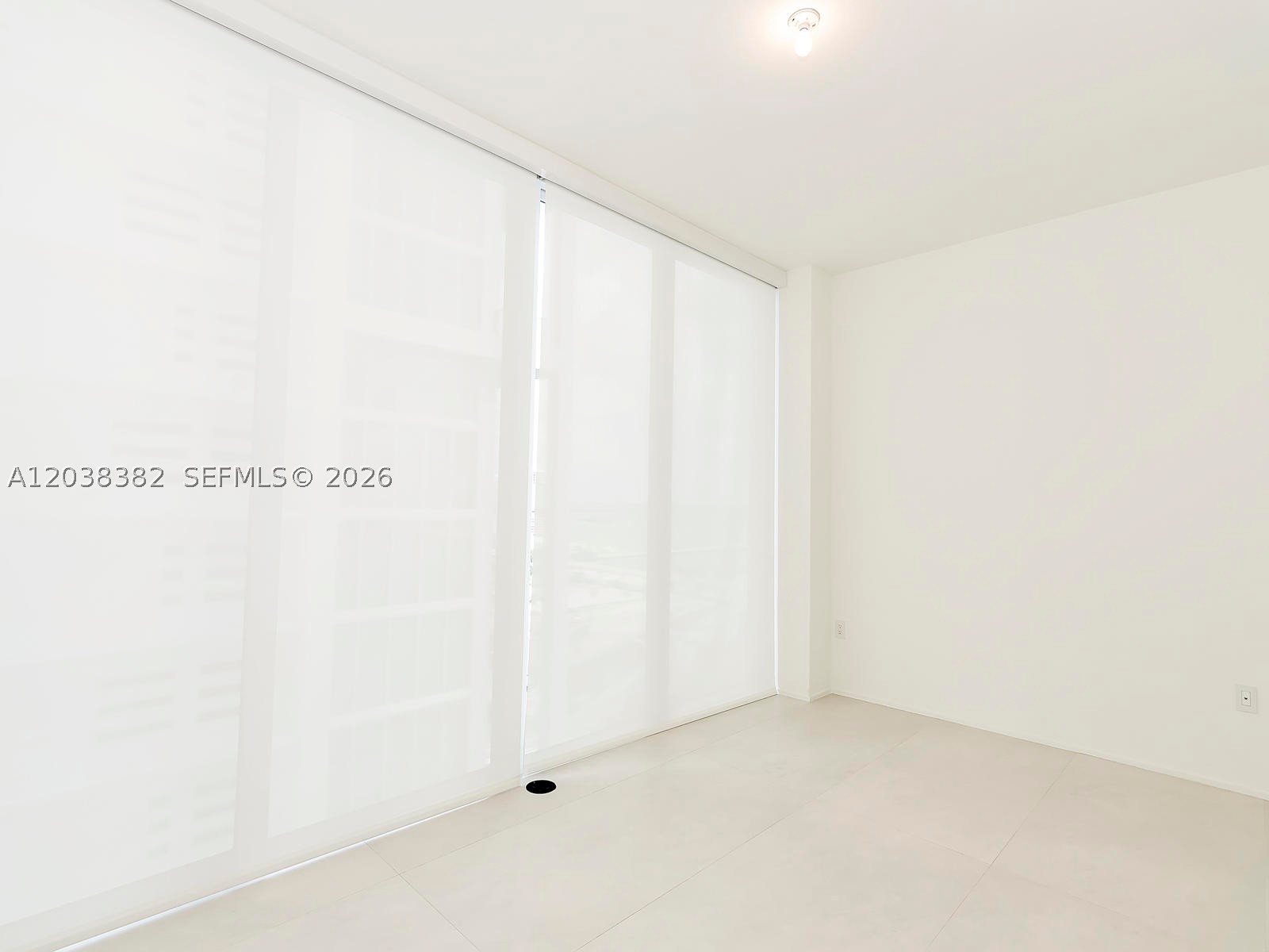 1000 Biscayne Blvd #2002, Miami FL 33132