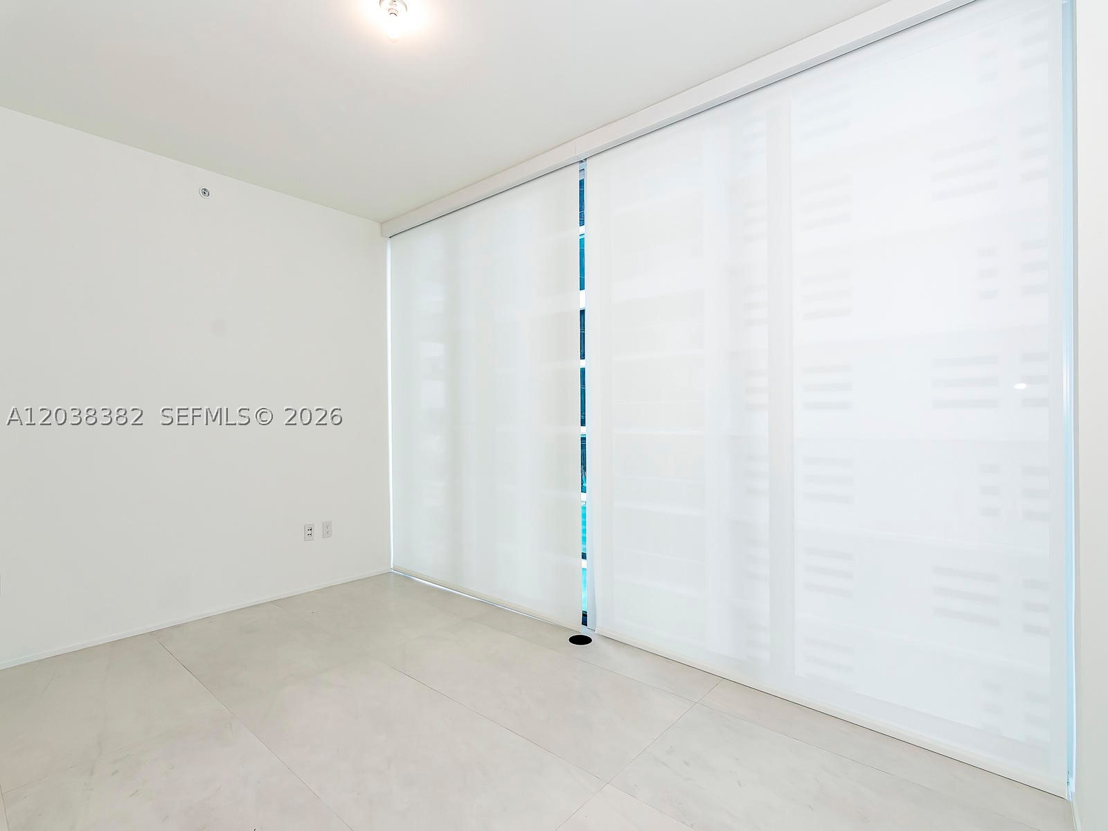 1000 Biscayne Blvd #2002, Miami FL 33132