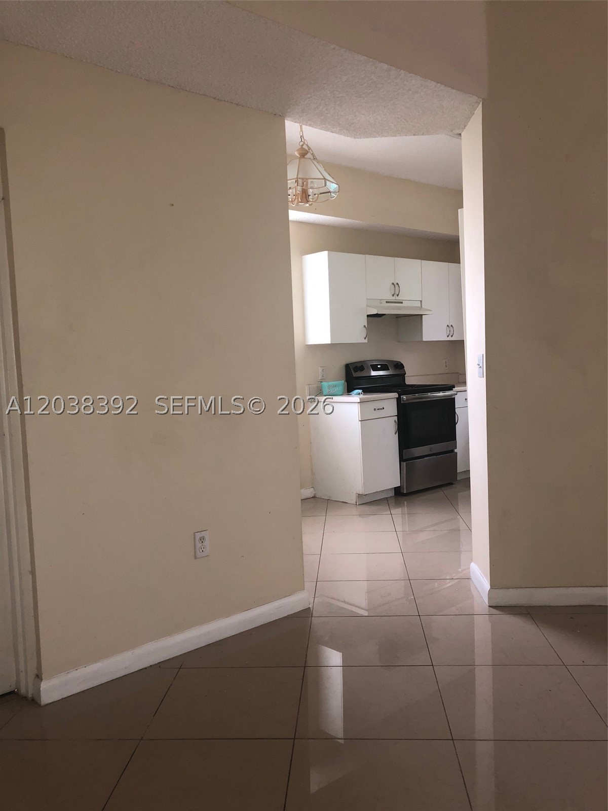 6992 SW 39th St #I101, Davie FL 33314