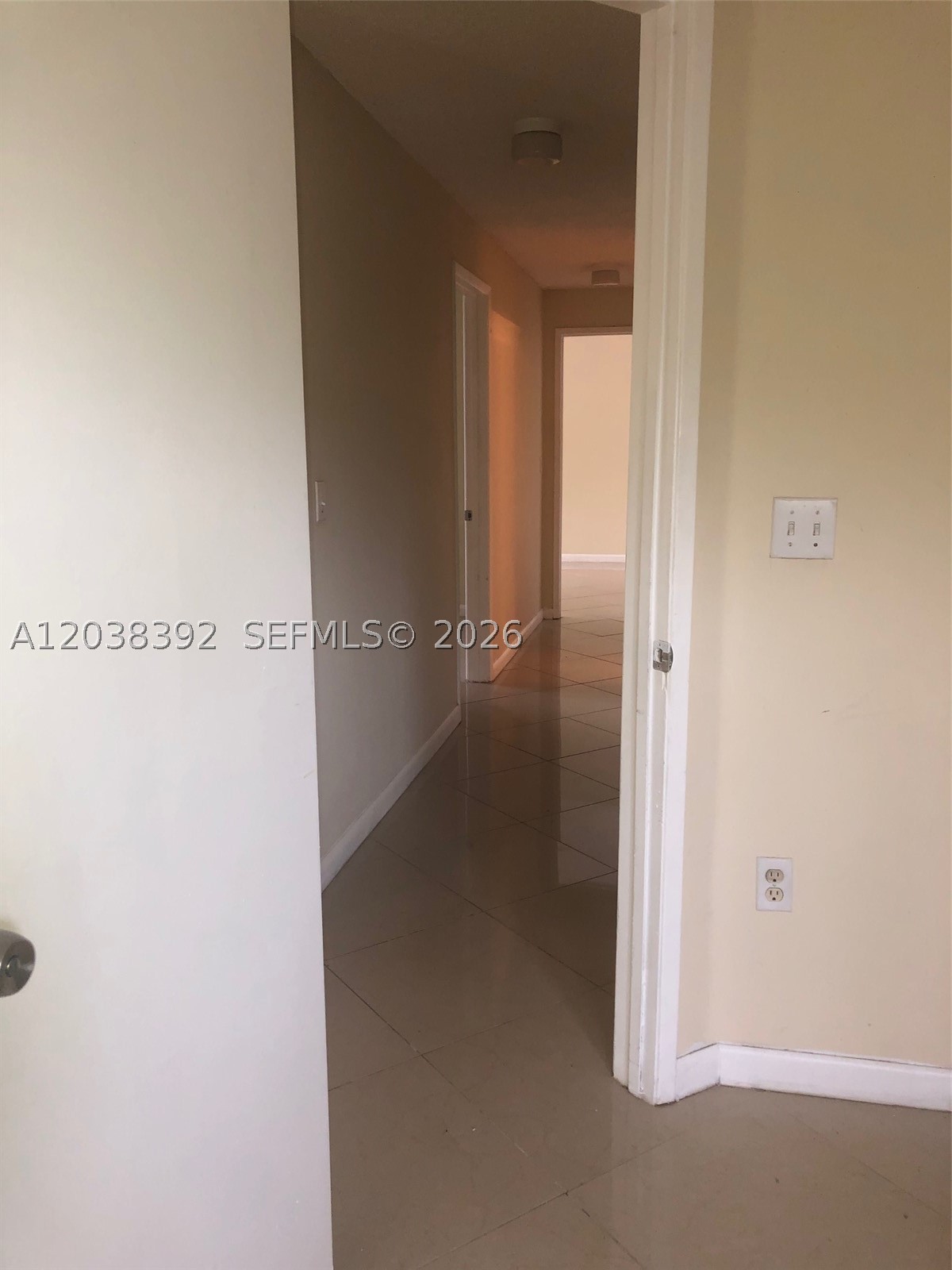 6992 SW 39th St #I101, Davie FL 33314