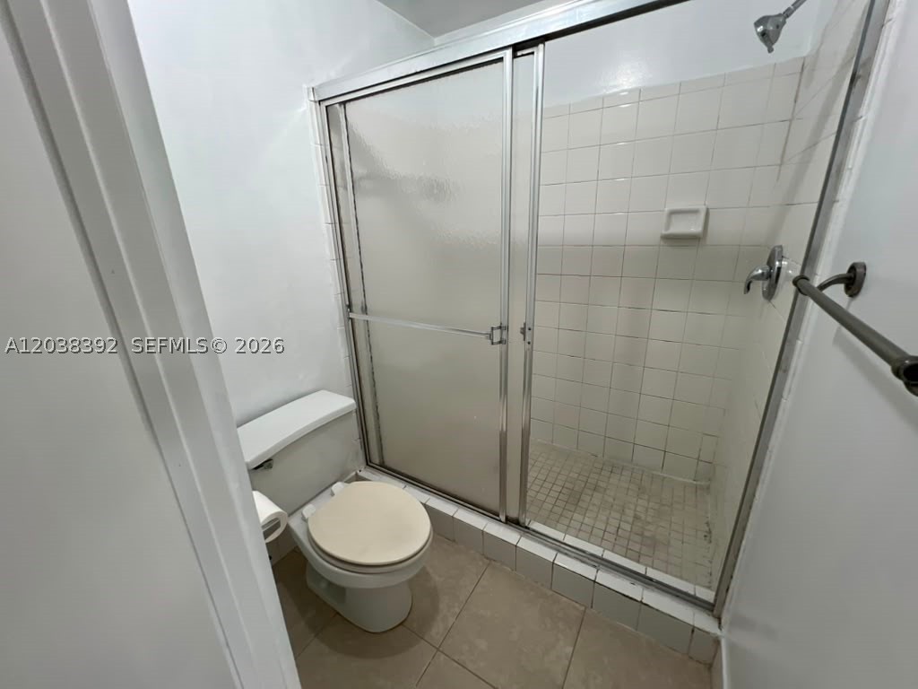 6992 SW 39th St #I101, Davie FL 33314