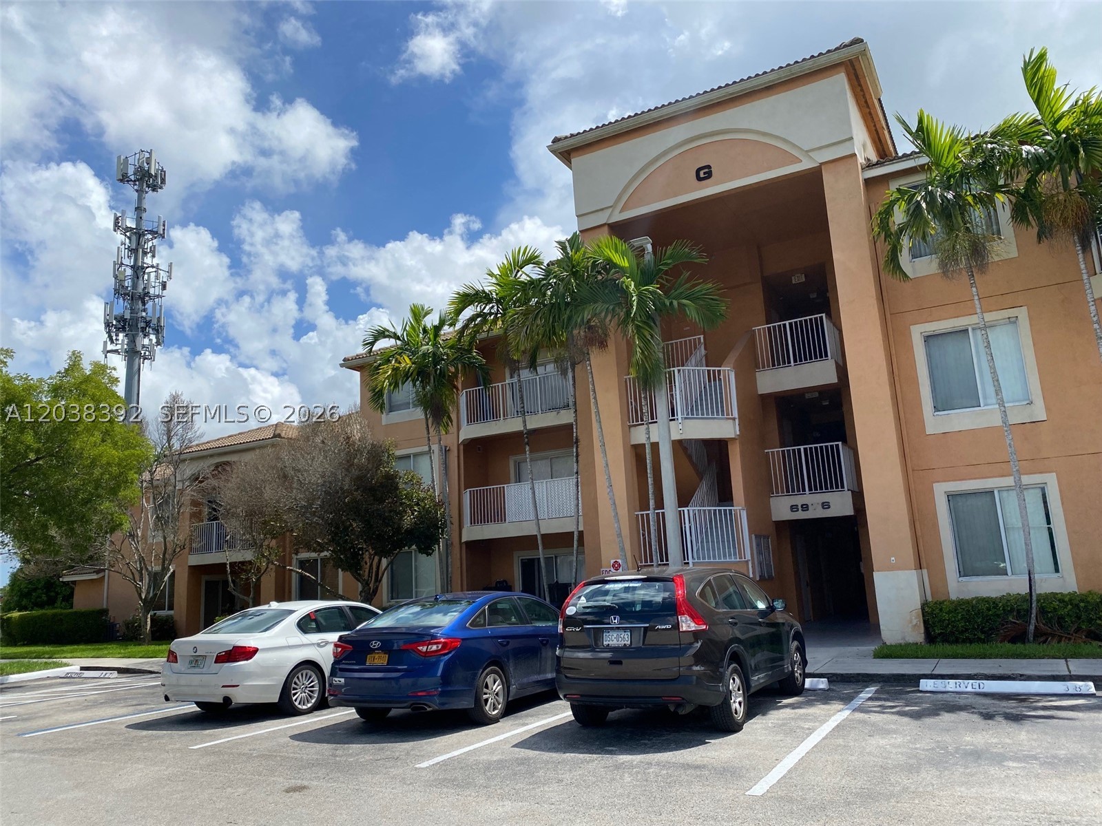 6992 SW 39th St #I101, Davie FL 33314