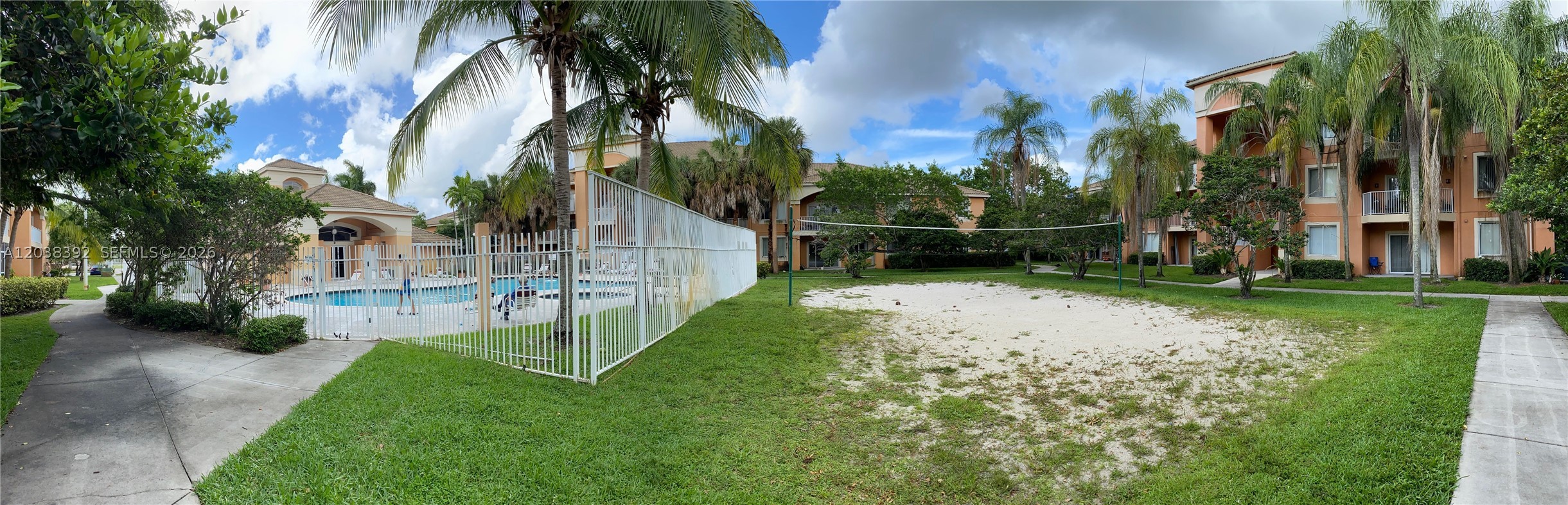 6992 SW 39th St #I101, Davie FL 33314