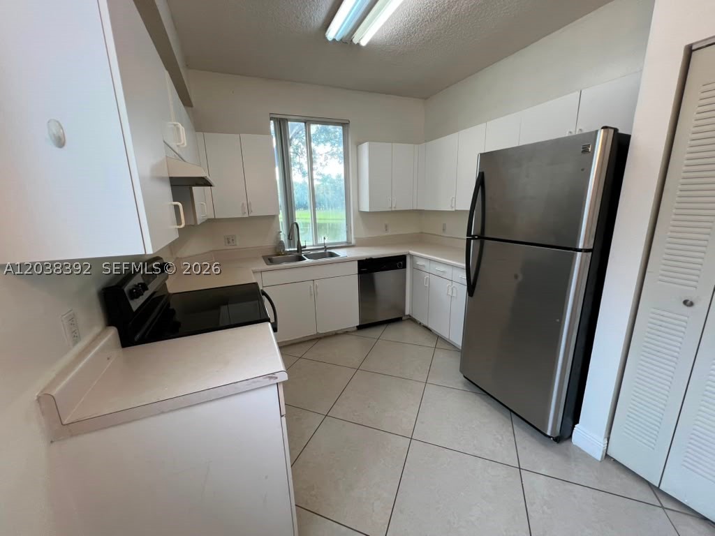 6992 SW 39th St #I101, Davie FL 33314