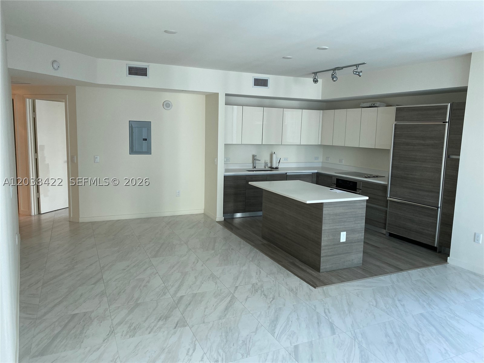 1100 S Miami Ave #2710, Miami FL 33130
