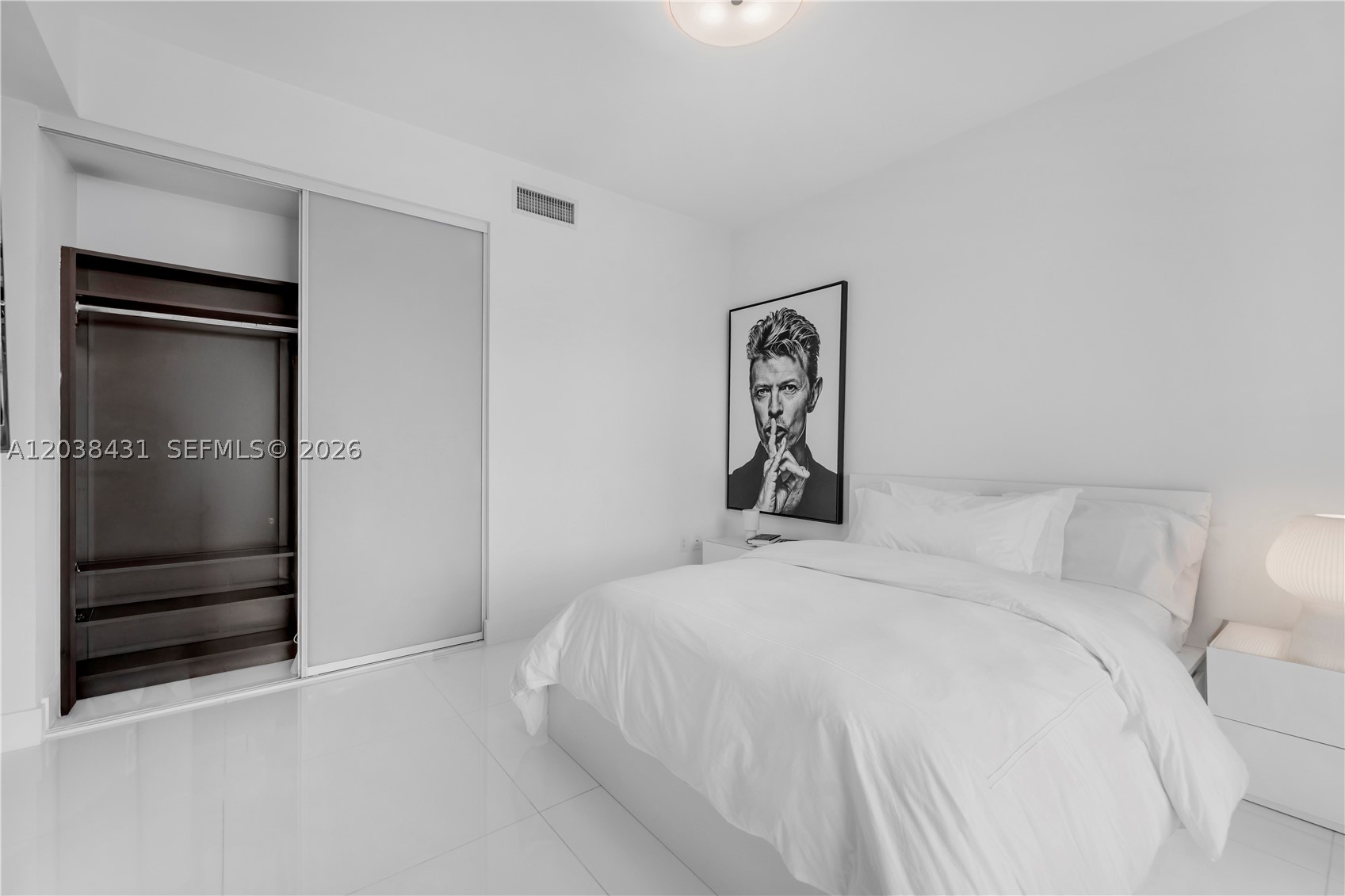 900 Biscayne Blvd #2302, Miami FL 33132