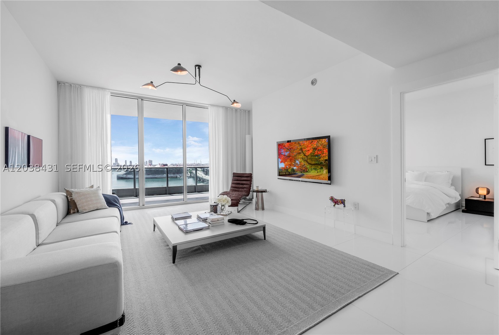 900 Biscayne Blvd #2302, Miami FL 33132