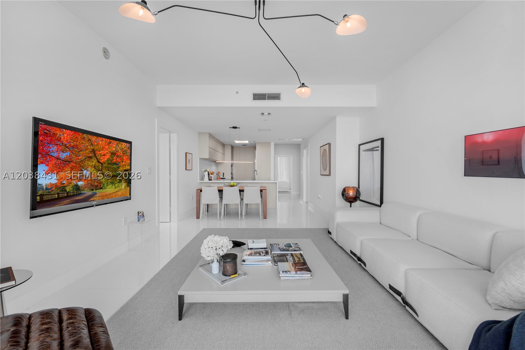900 Biscayne Blvd #2302, Miami FL 33132