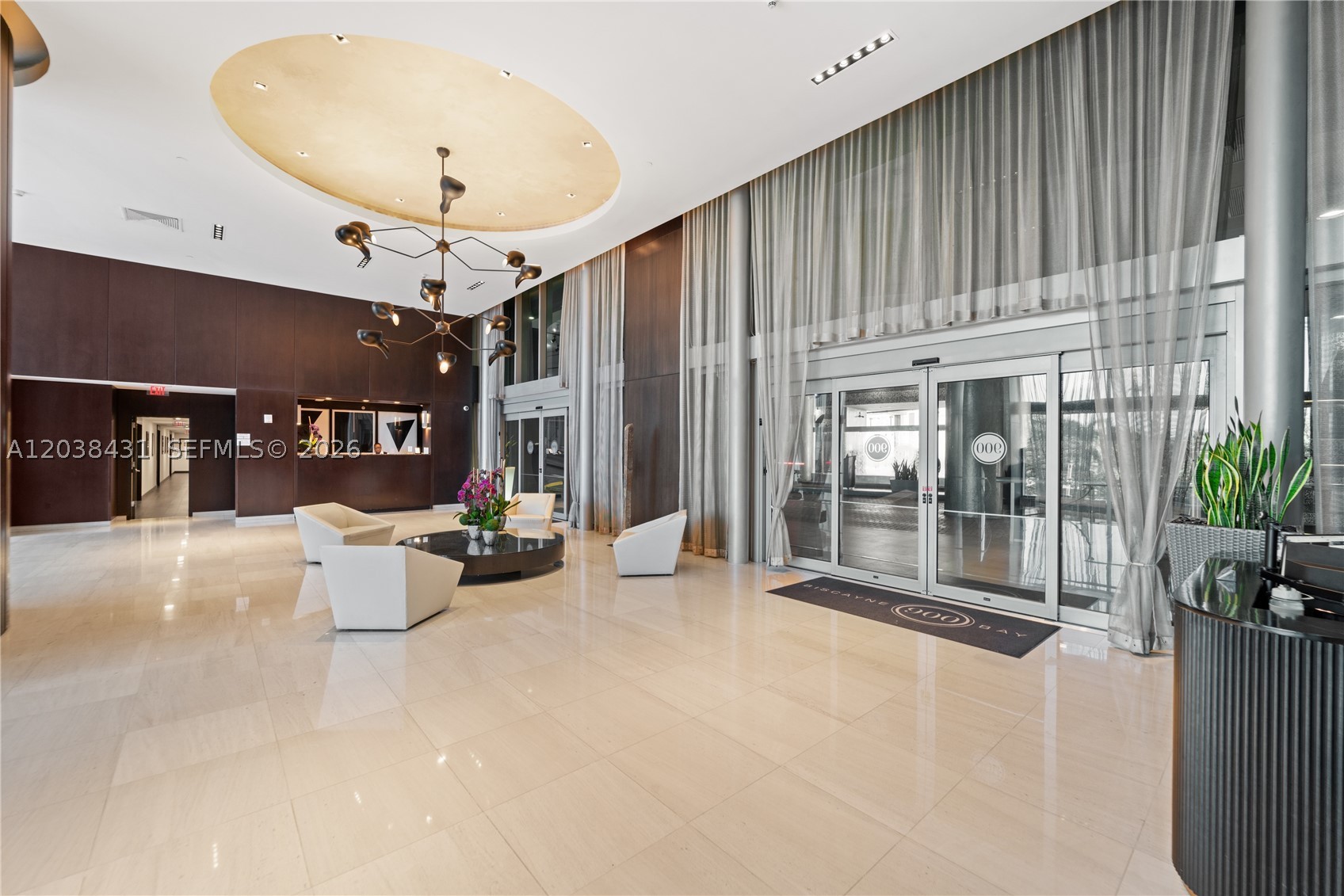 900 Biscayne Blvd #2302, Miami FL 33132