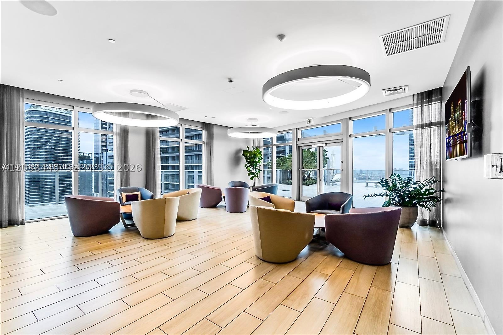 1100 S Miami Ave #3906, Miami FL 33130