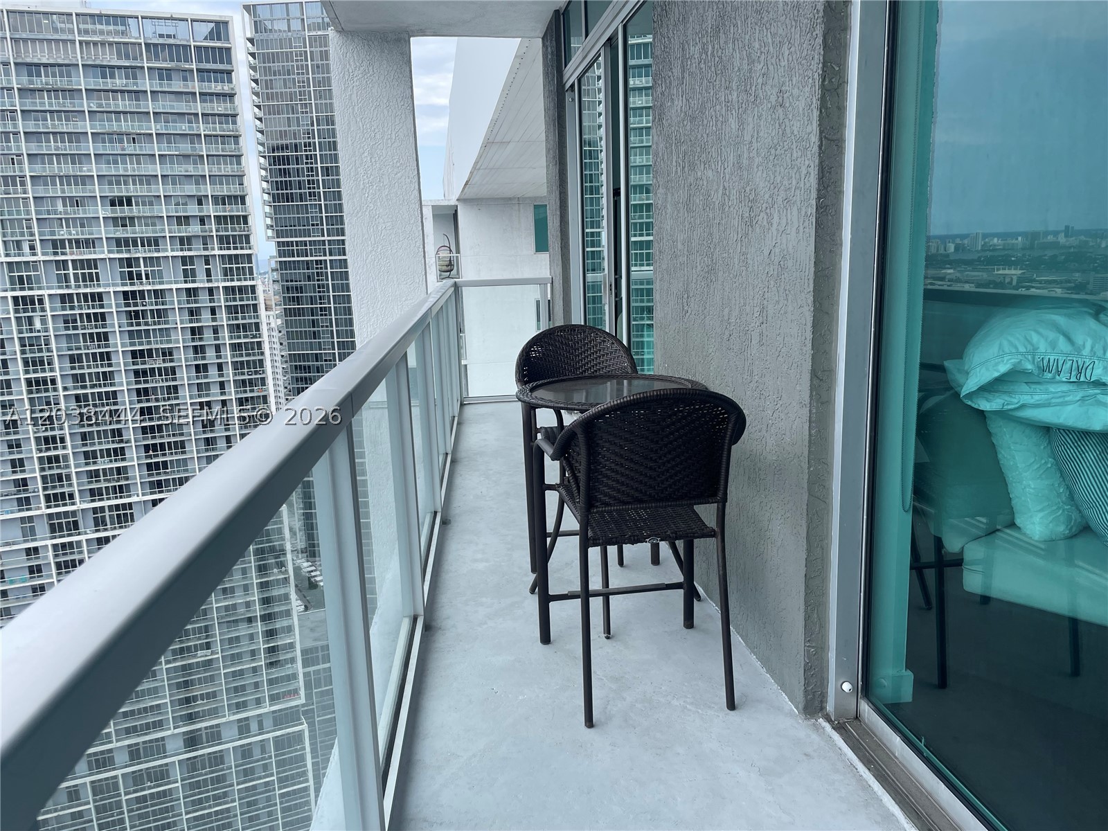 55 SE 6th St #Ph4307, Miami FL 33131