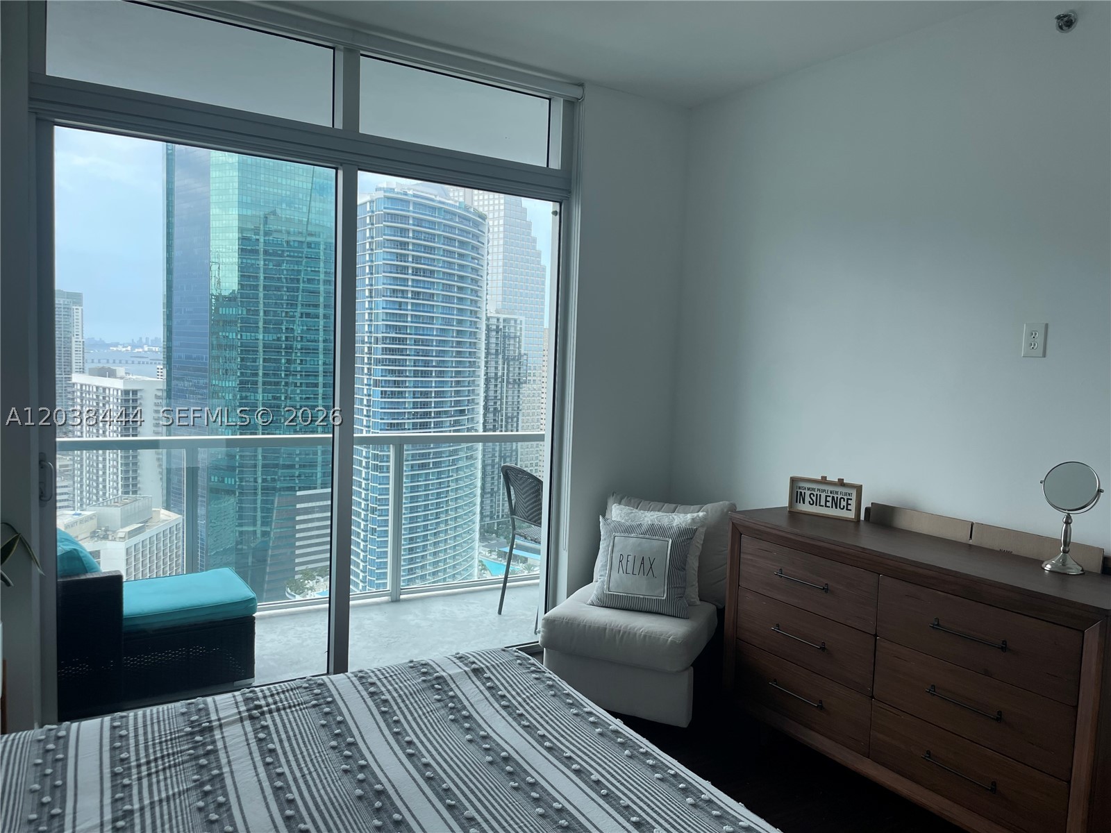 55 SE 6th St #Ph4307, Miami FL 33131