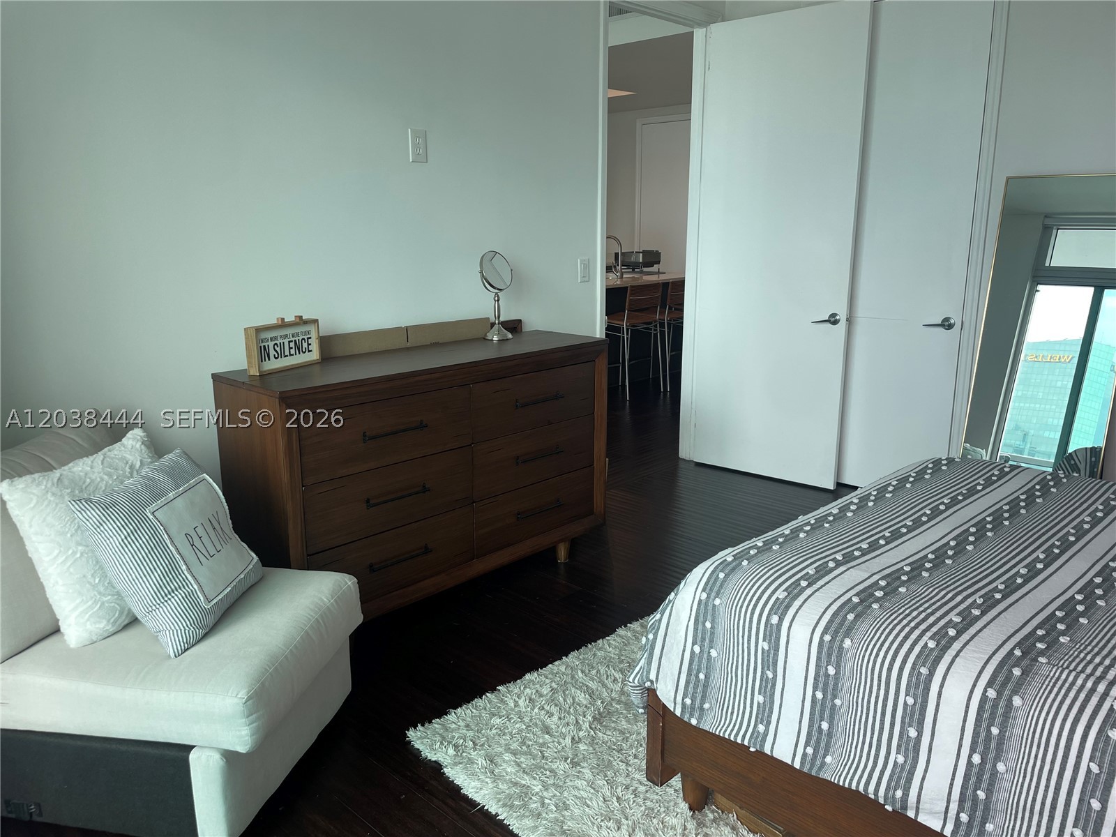 55 SE 6th St #Ph4307, Miami FL 33131