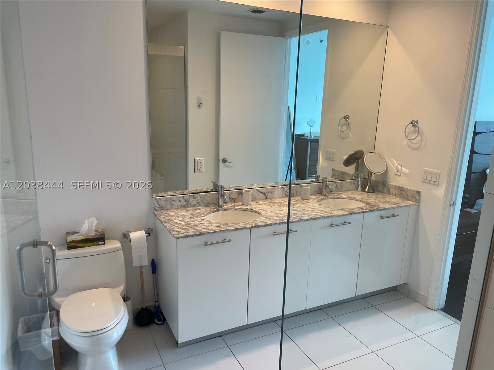 55 SE 6th St #Ph4307, Miami FL 33131