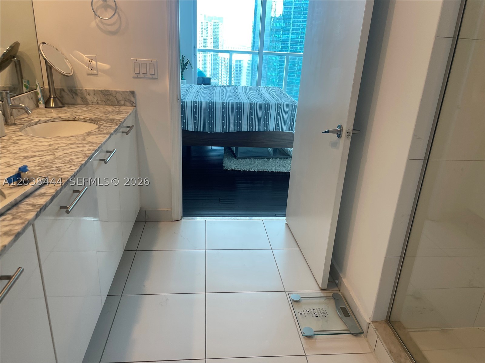 55 SE 6th St #Ph4307, Miami FL 33131