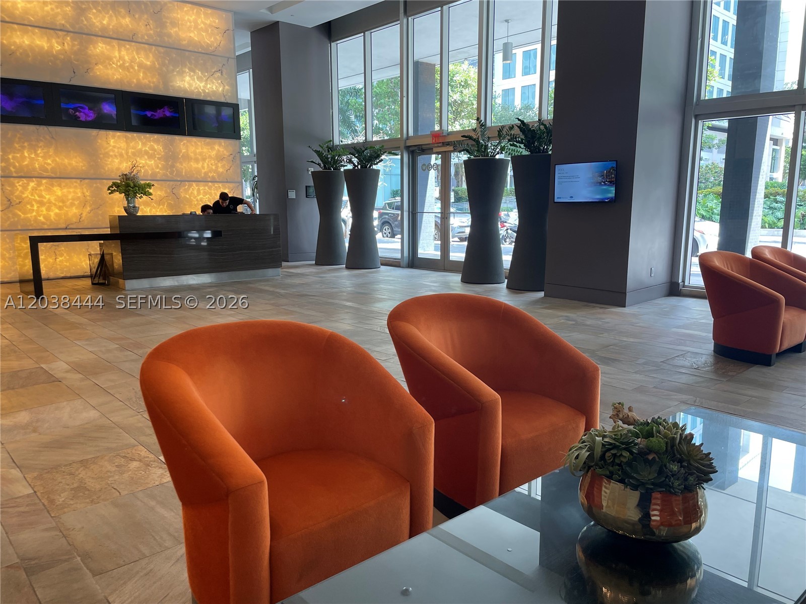 55 SE 6th St #Ph4307, Miami FL 33131