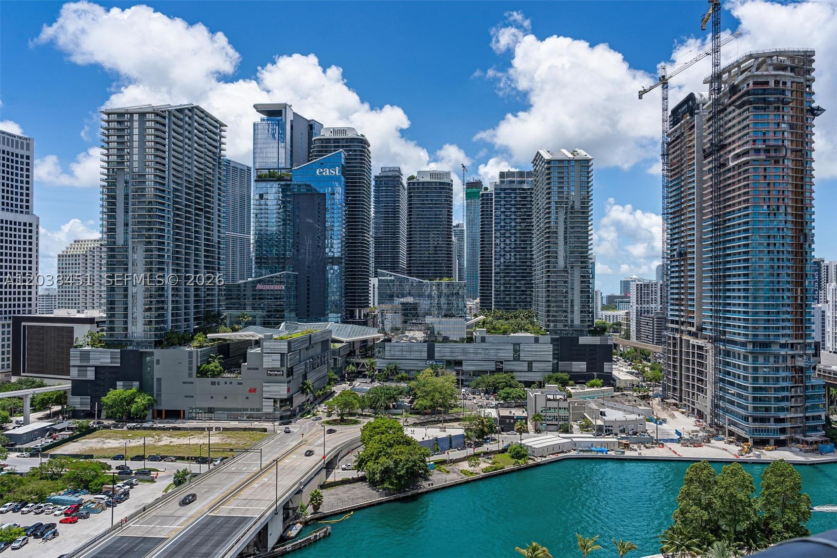350 S Miami Ave #2108, Miami FL 33130