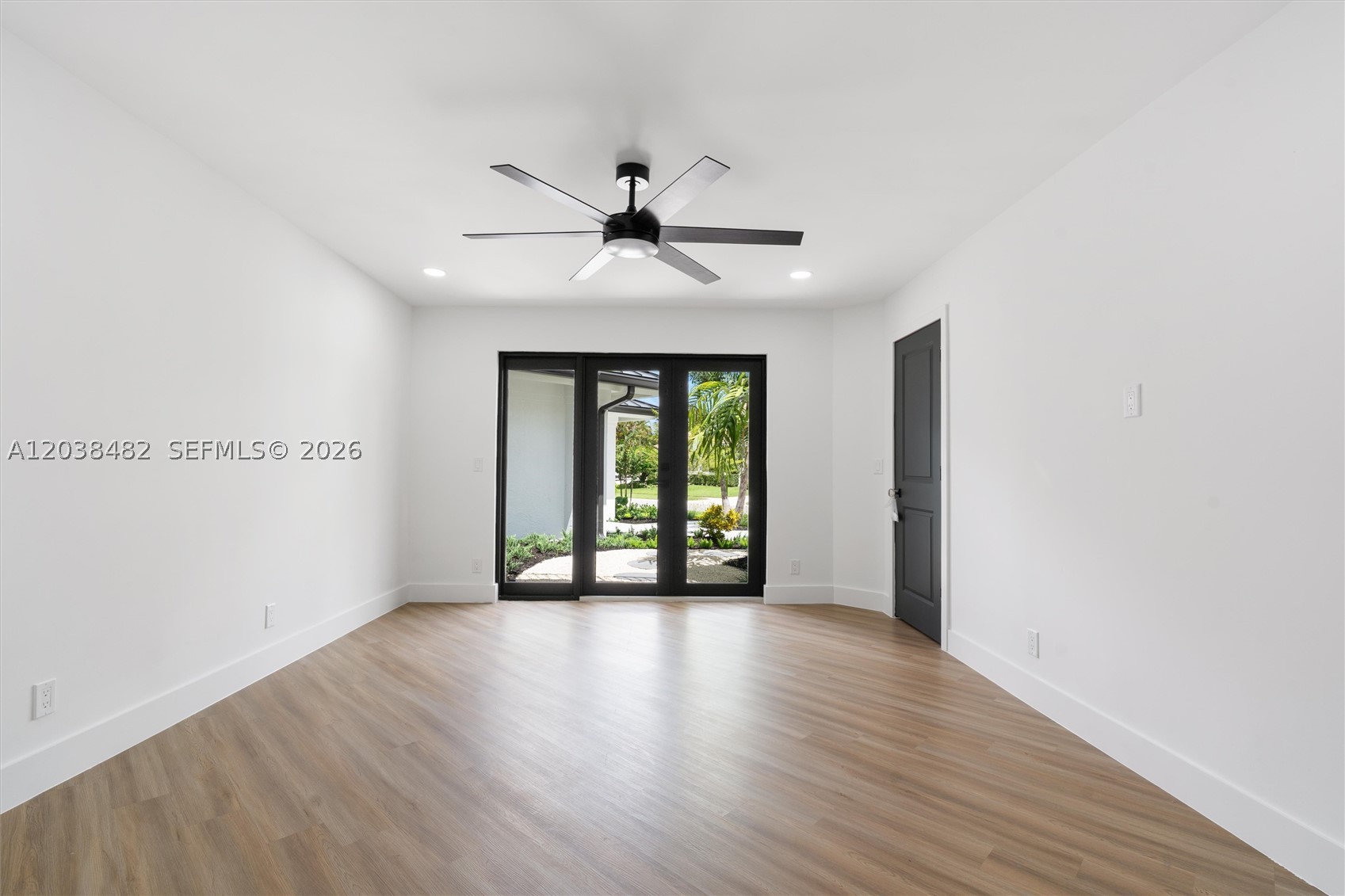 7190 Valencia Dr, Boca Raton FL 33433
