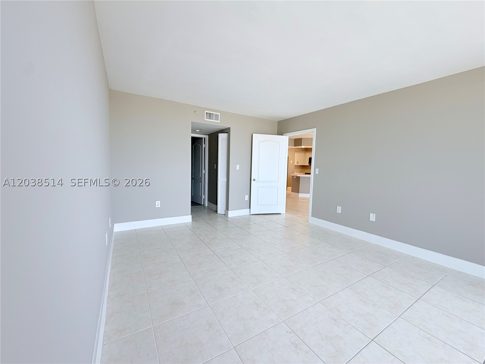 1800 Sunset Harbour Dr #1211, Miami Beach FL 33139