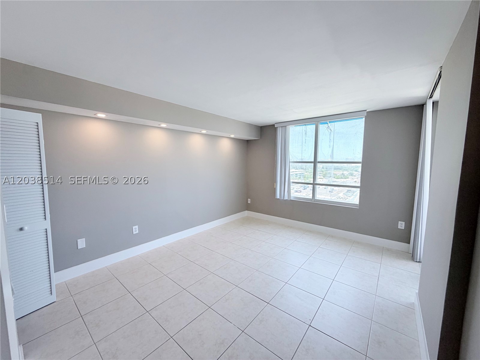 1800 Sunset Harbour Dr #1211, Miami Beach FL 33139