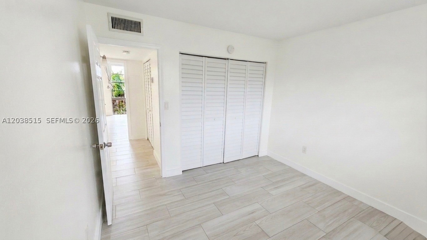 6904 N Kendall Dr #F305, Pinecrest FL 33156
