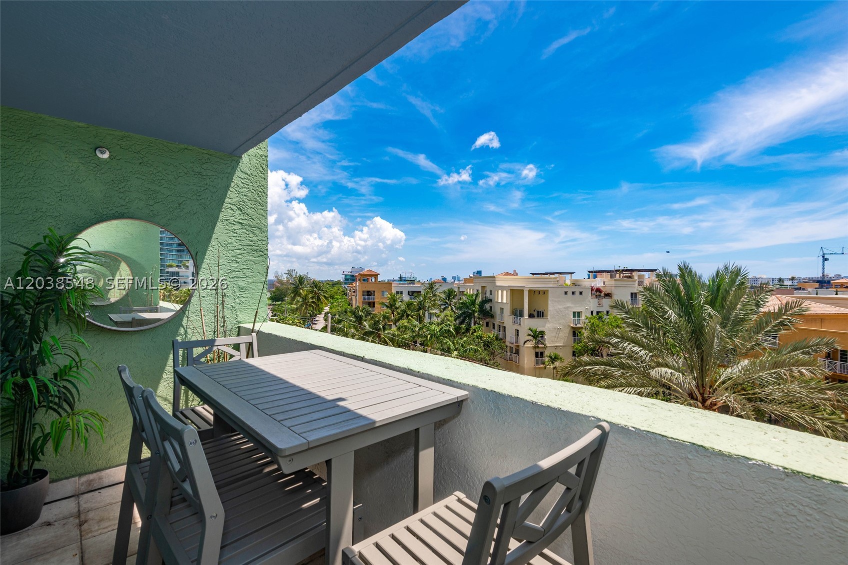 90 Alton Rd #607, Miami Beach FL 33139