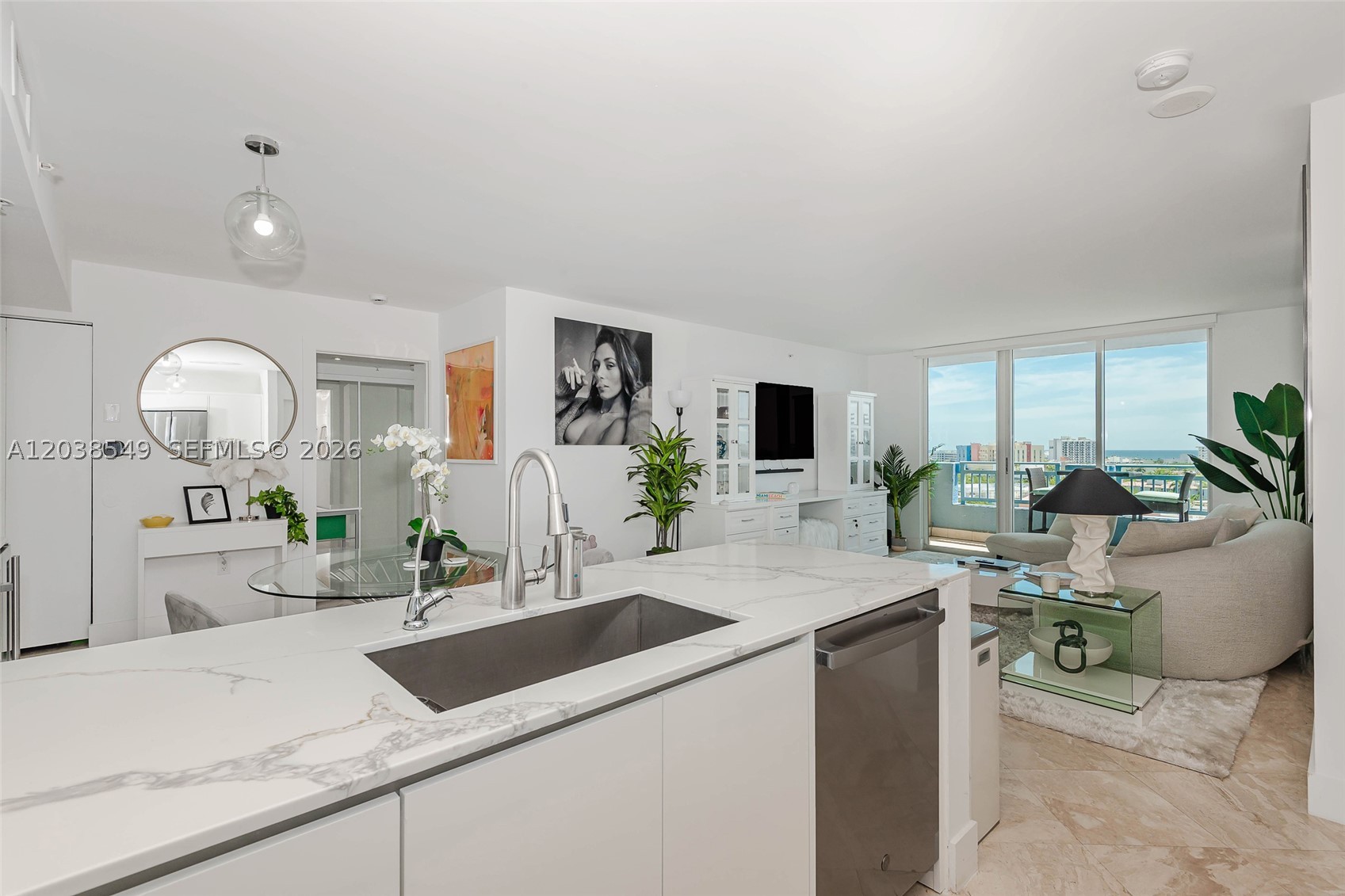 90 Alton Rd #1109, Miami Beach FL 33139