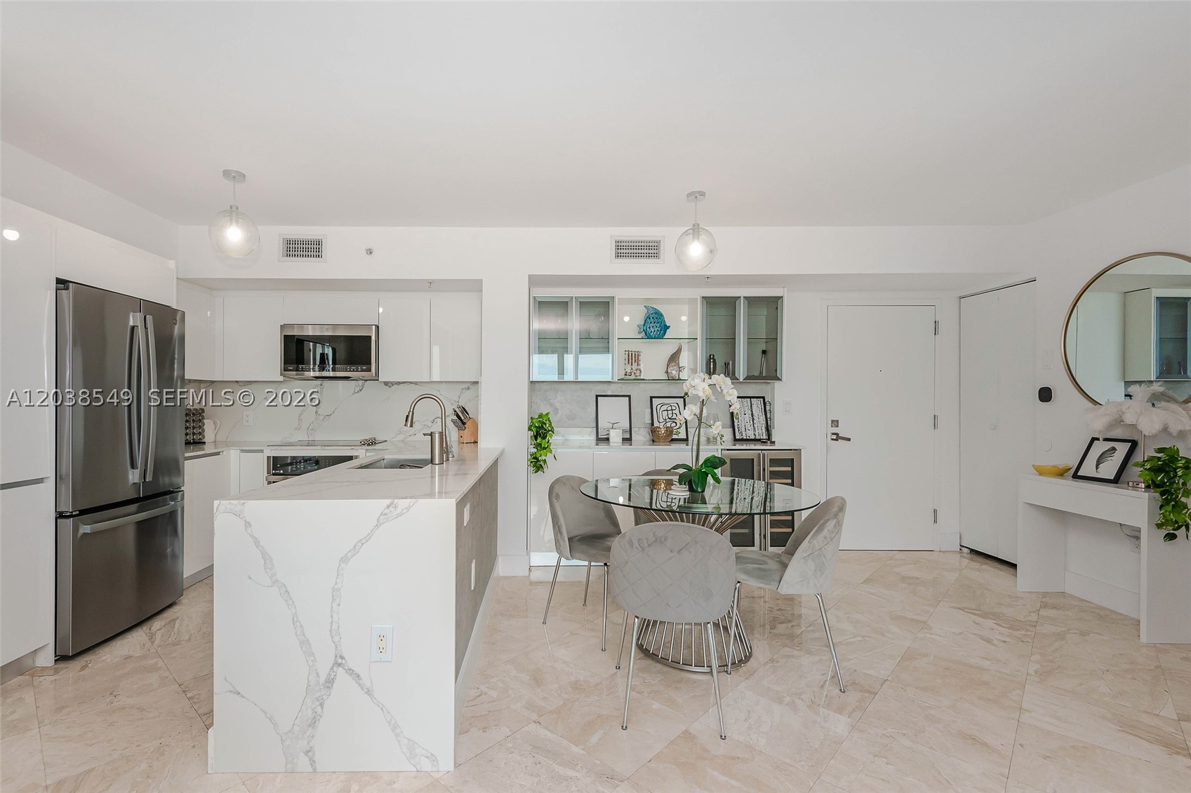 90 Alton Rd #1109, Miami Beach FL 33139