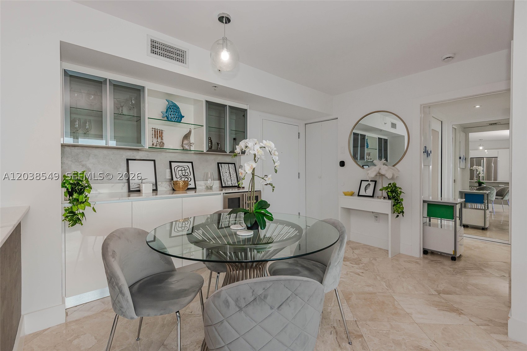 90 Alton Rd #1109, Miami Beach FL 33139