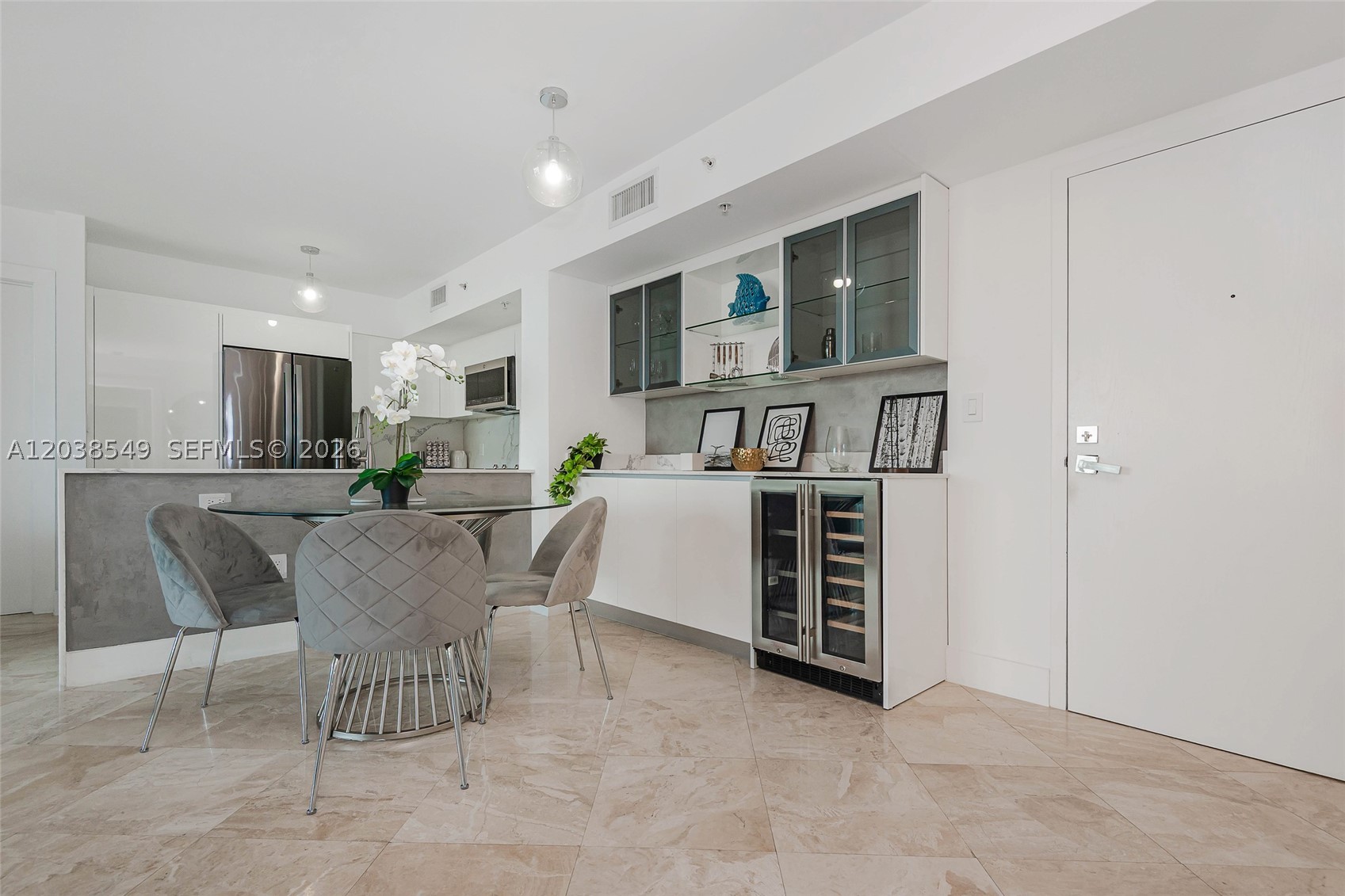 90 Alton Rd #1109, Miami Beach FL 33139