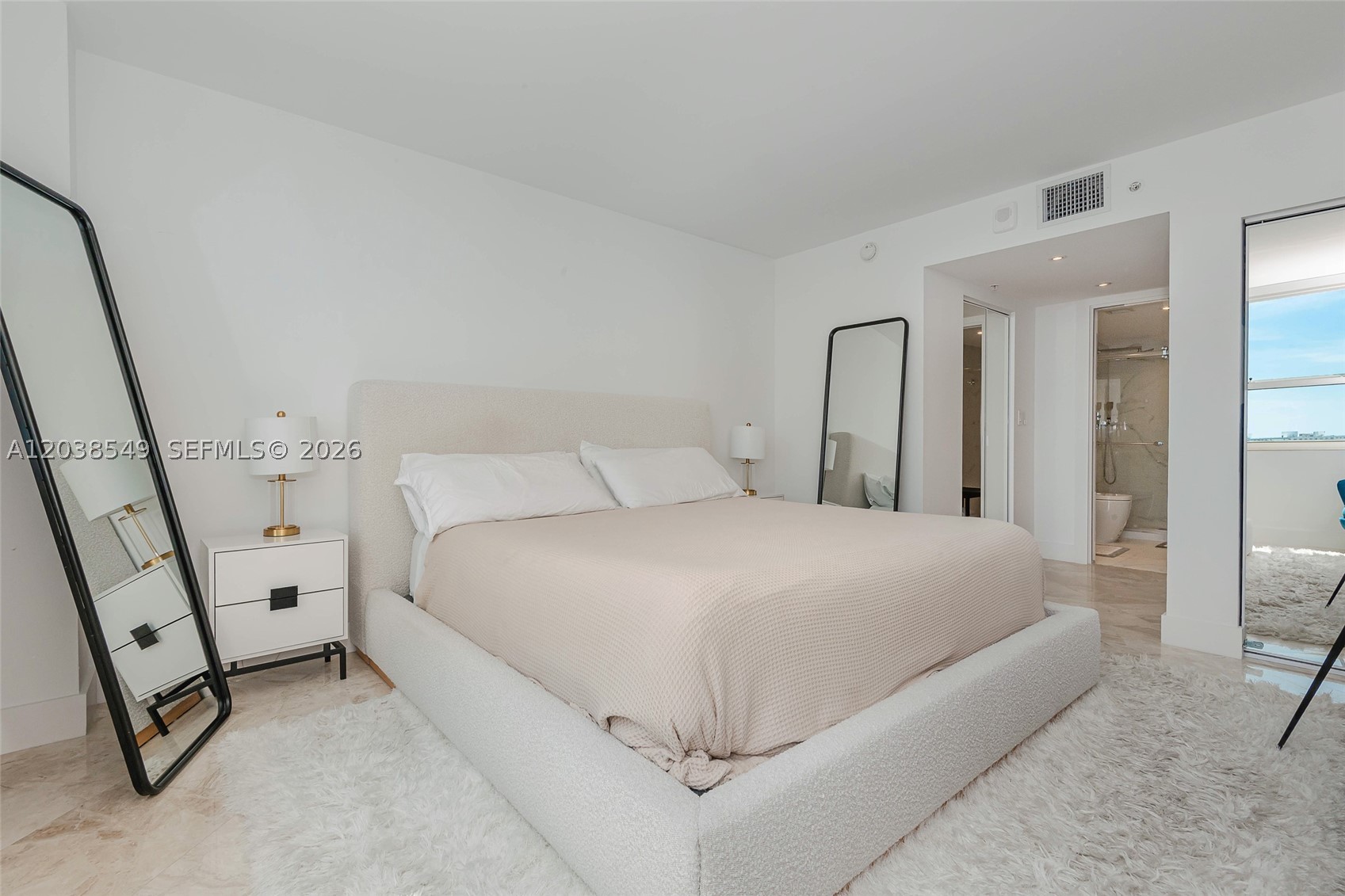 90 Alton Rd #1109, Miami Beach FL 33139