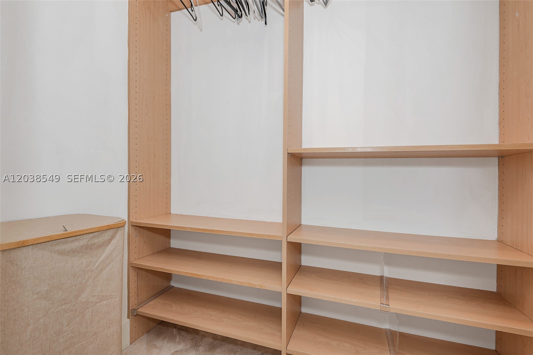 90 Alton Rd #1109, Miami Beach FL 33139