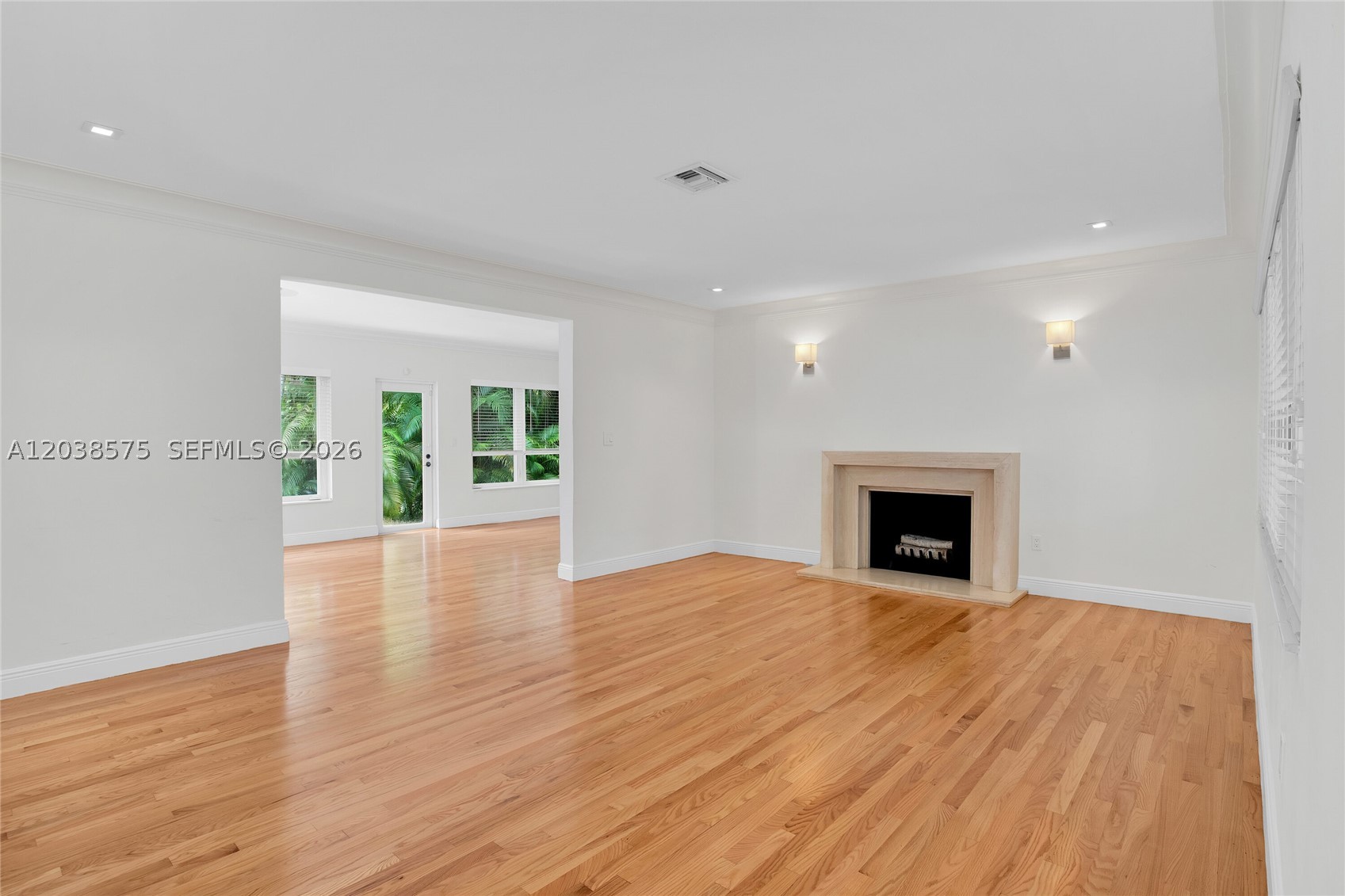 1100 S Alhambra Cir, Coral Gables FL 33146