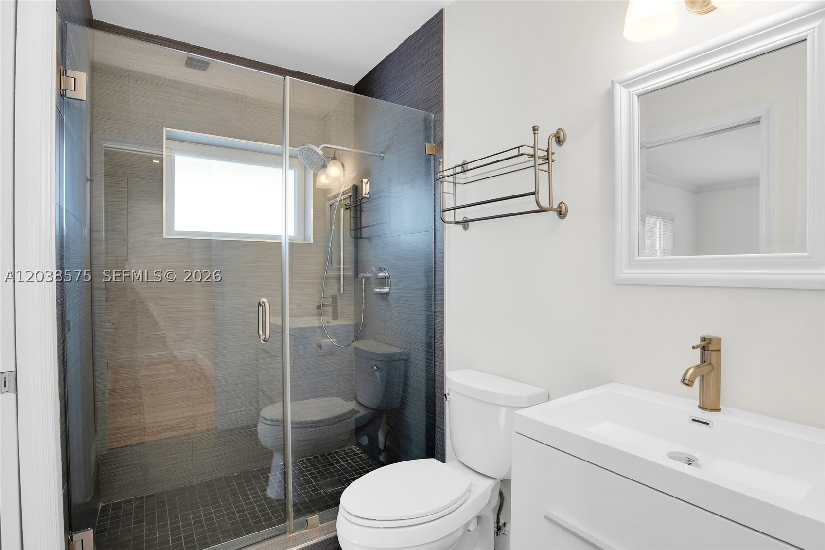 1100 S Alhambra Cir, Coral Gables FL 33146
