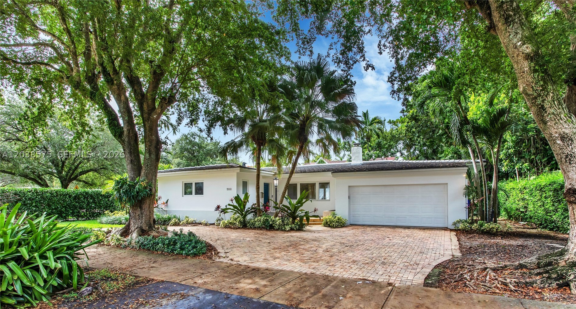 1100 S Alhambra Cir, Coral Gables FL 33146