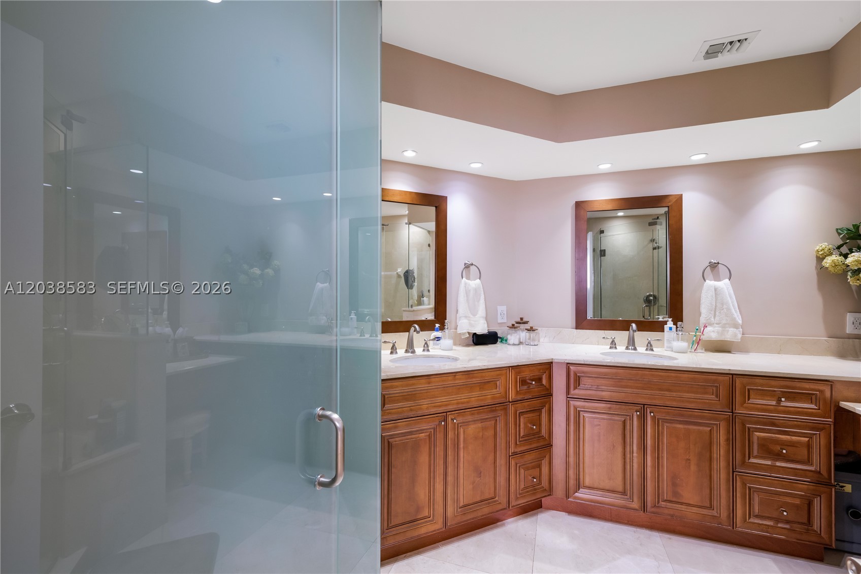 888 Brickell Key Dr #1010, Miami FL 33131