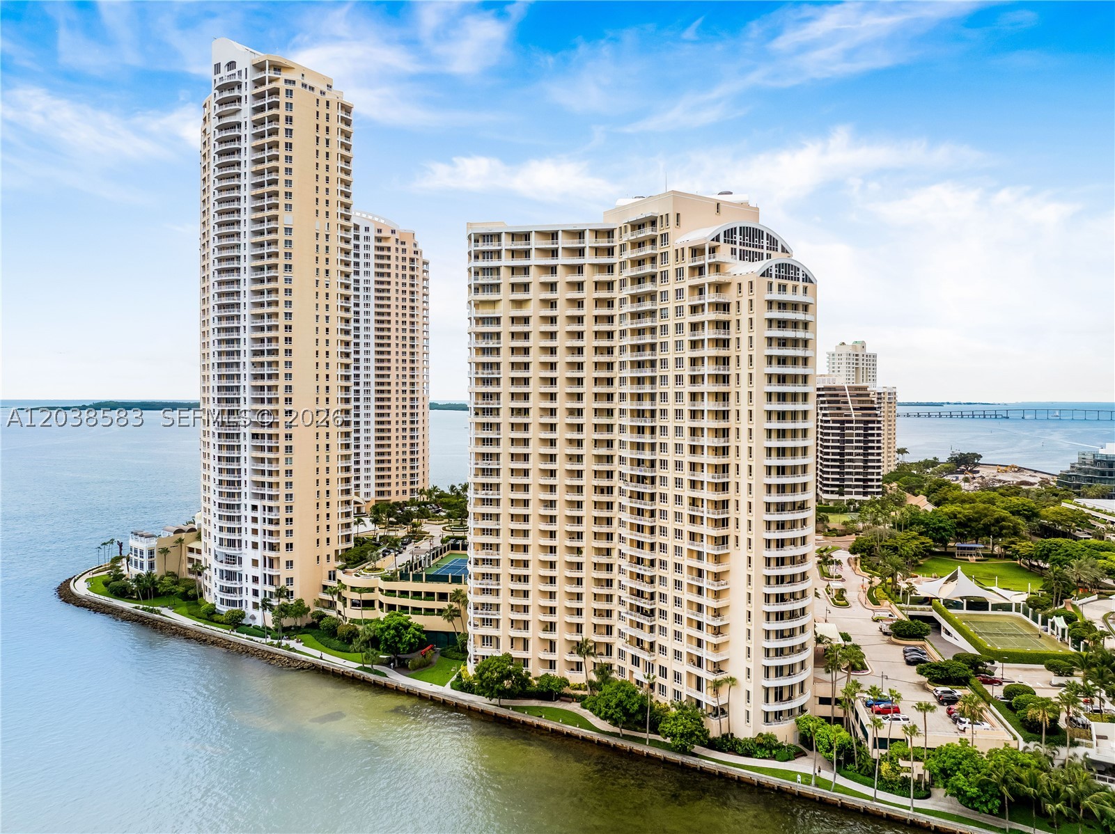 888 Brickell Key Dr #1010, Miami FL 33131
