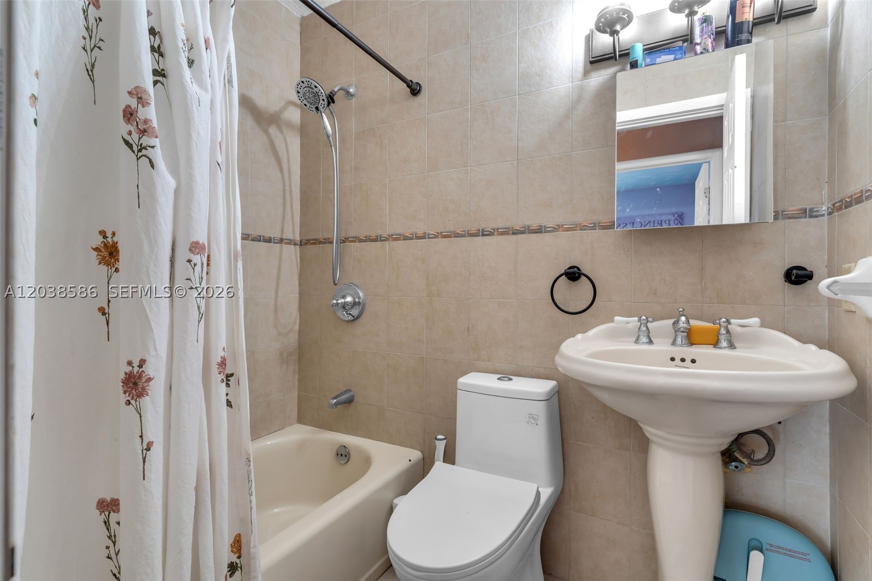3510 SW 87th Ave, Miami FL 33165