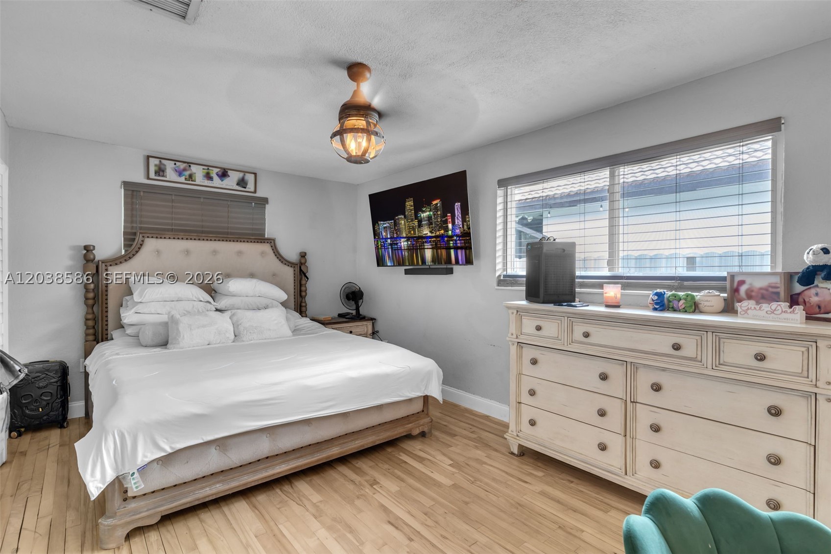 3510 SW 87th Ave, Miami FL 33165