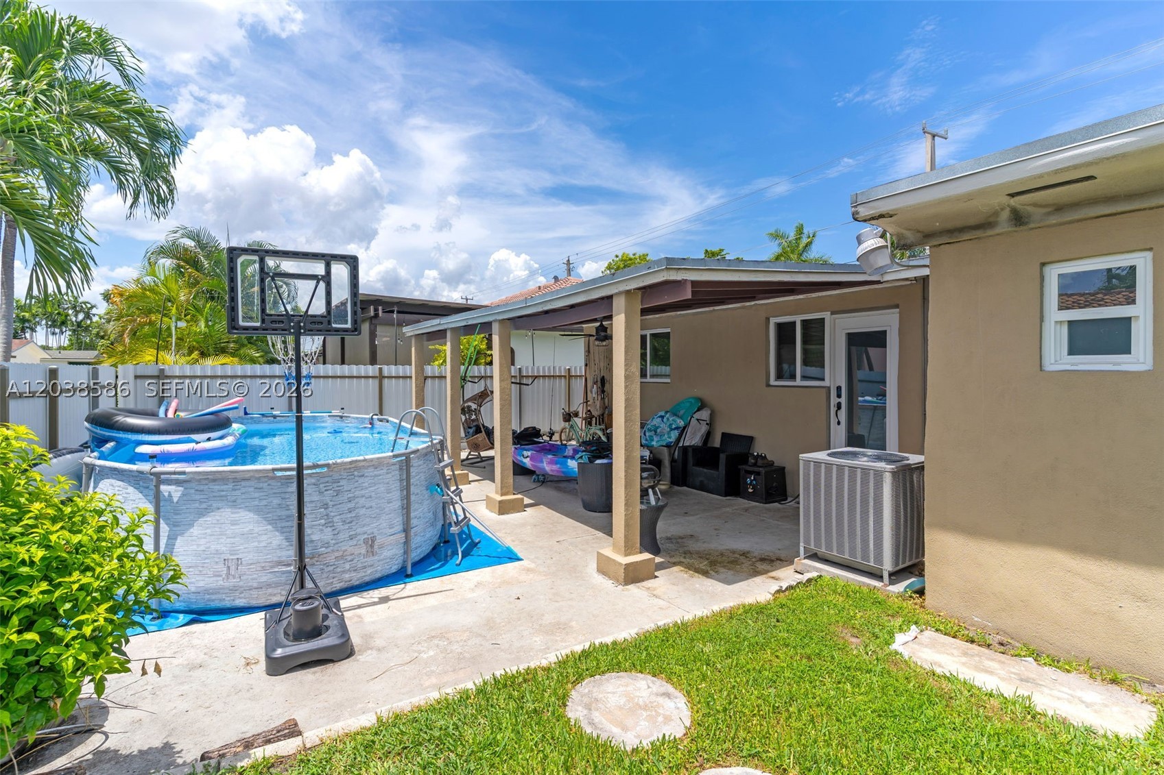 3510 SW 87th Ave, Miami FL 33165