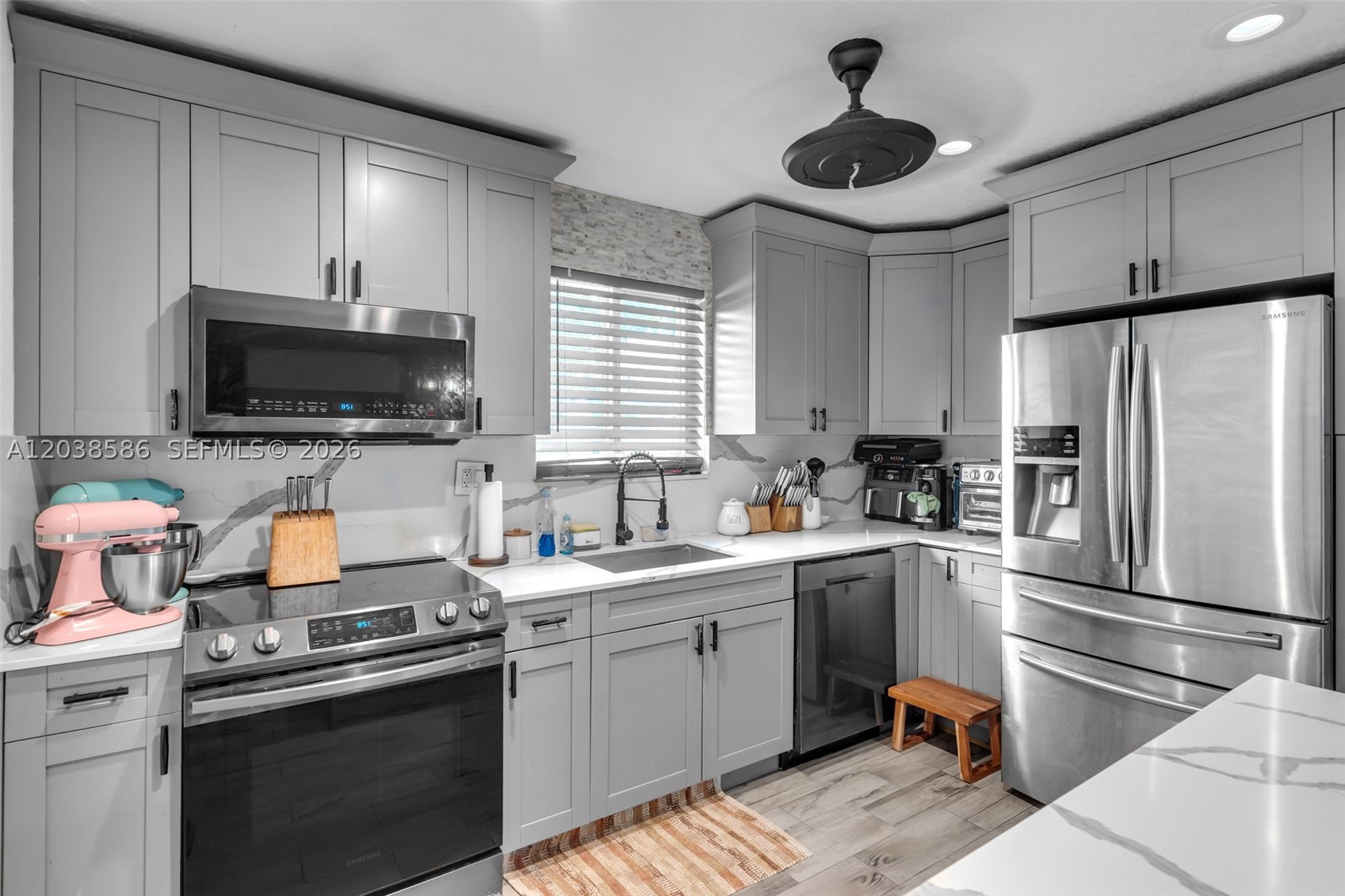 3510 SW 87th Ave, Miami FL 33165