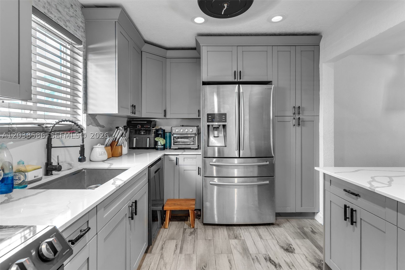 3510 SW 87th Ave, Miami FL 33165